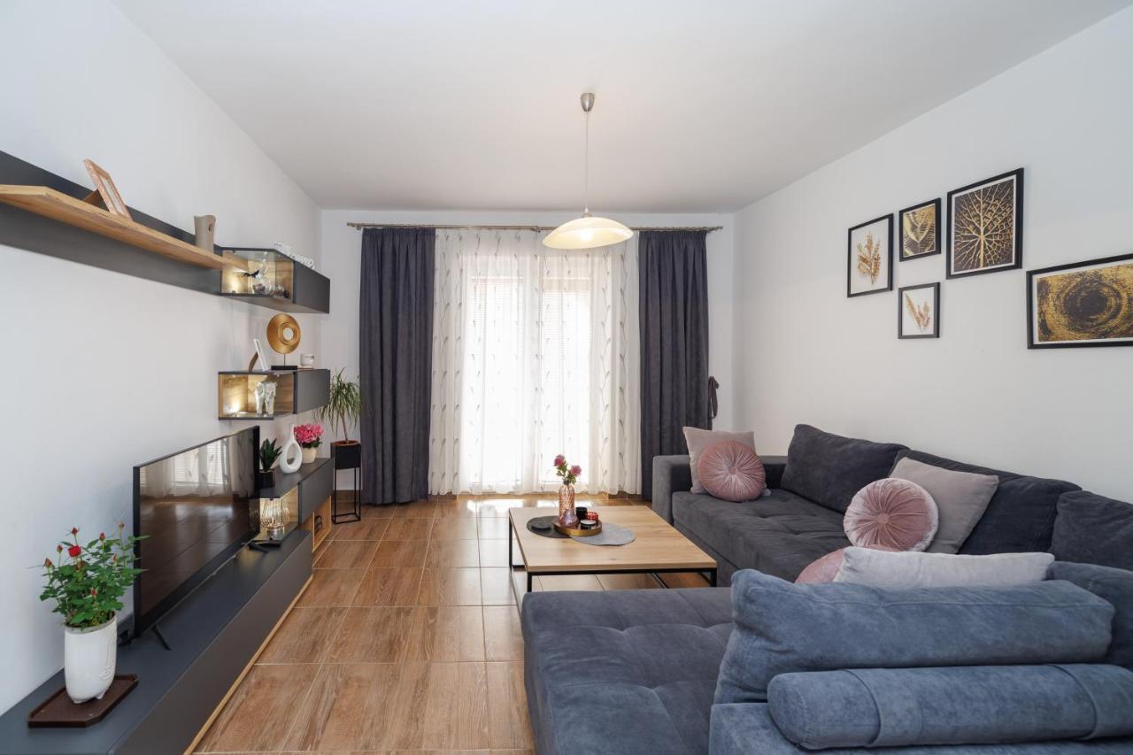 Spacious And Modern App With Big Terrace Malinska Ngoại thất bức ảnh