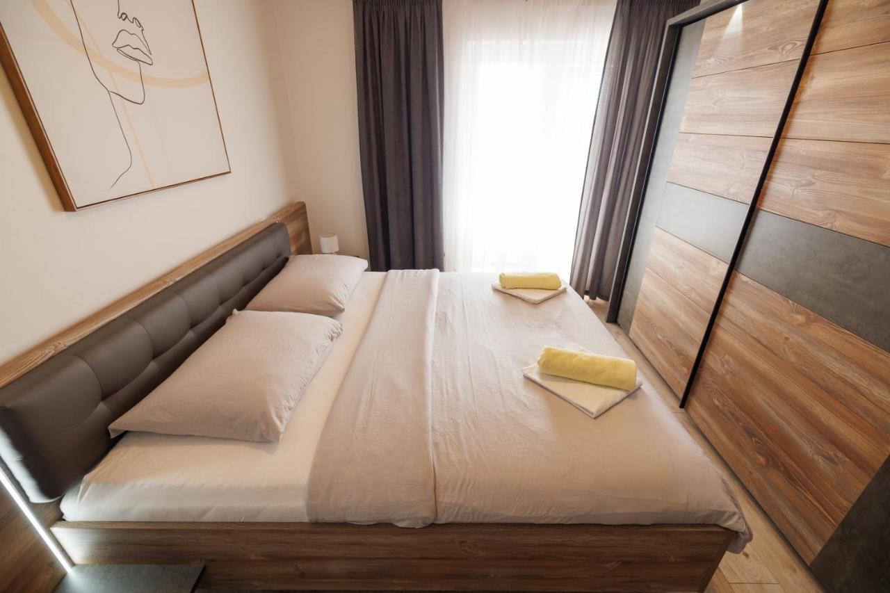 Spacious And Modern App With Big Terrace Malinska Ngoại thất bức ảnh